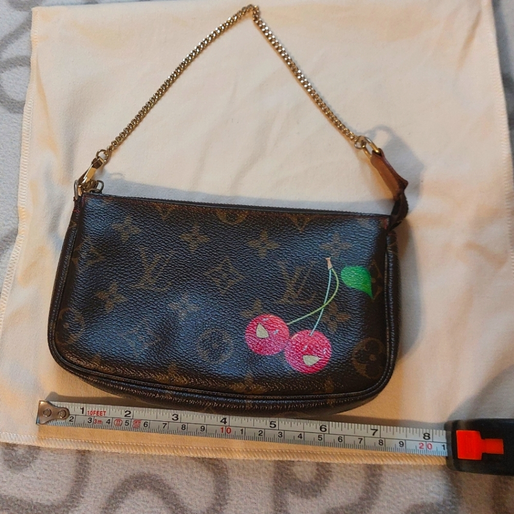 💖SOLD💖 Louis Vuitton Murakami Cherry Pochette bag - Picture 13 of 14